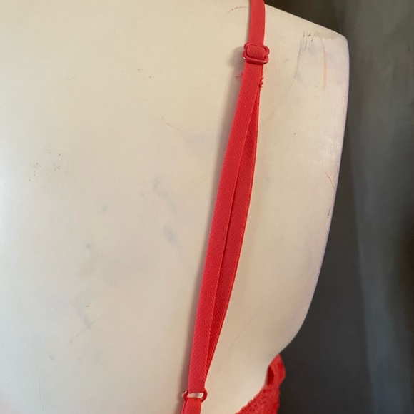 Victoria's Secret lace Cami sexy babydoll pleated hem, Size medium - Picture 11 of 11